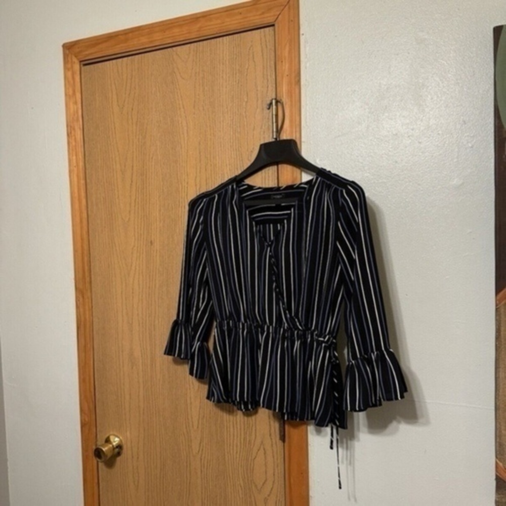 Ann Taylor Factory Medium w/Stripes & Bell Sleeves V-Neck Faux Wrap Blouse - EUC